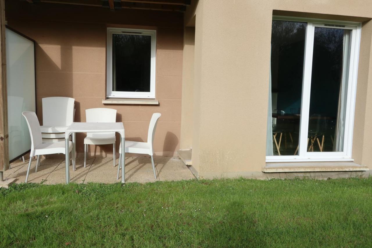 Charmant 2 Pieces Proche D Honfleur, Piscine En Saison, Parking Gratuit, Wifi Equemauville Luaran gambar